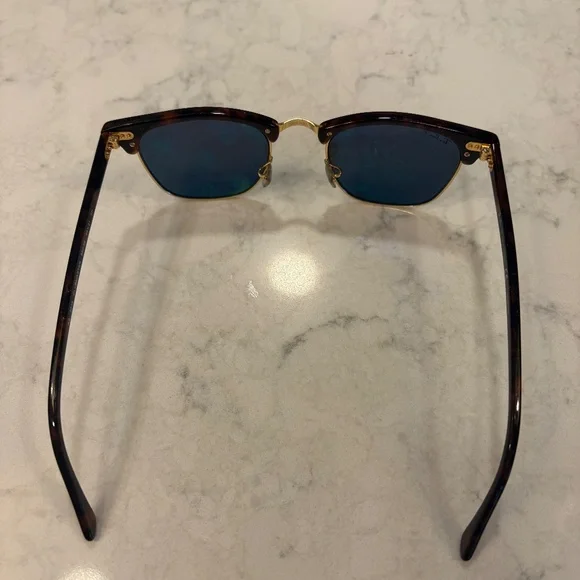 Women’s Ray Ban polarized sunglasses - Picture 3 of 4